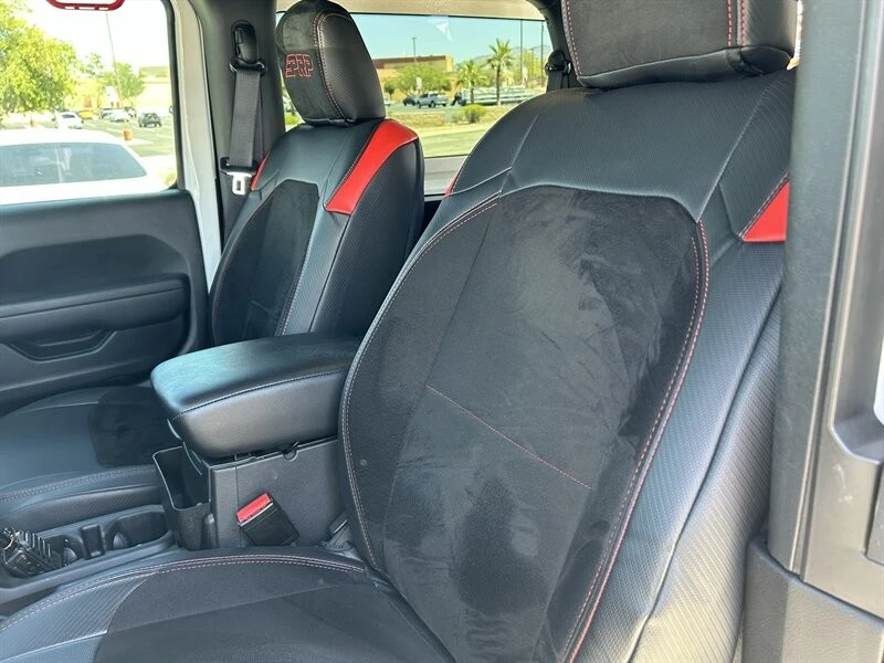 2022 Jeep JL Wrangler - Image 20 of 31