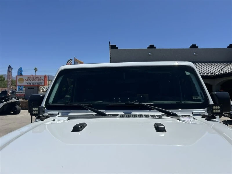 2022 Jeep JL Wrangler - Image 15 of 31
