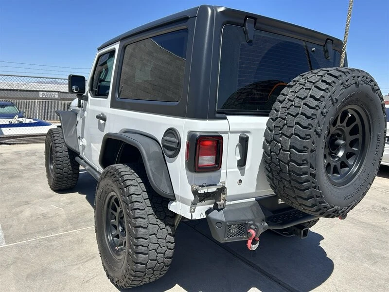 2022 Jeep JL Wrangler - Image 11 of 31