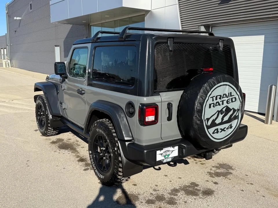 2022 Jeep JL Wrangler - Image 4 of 12