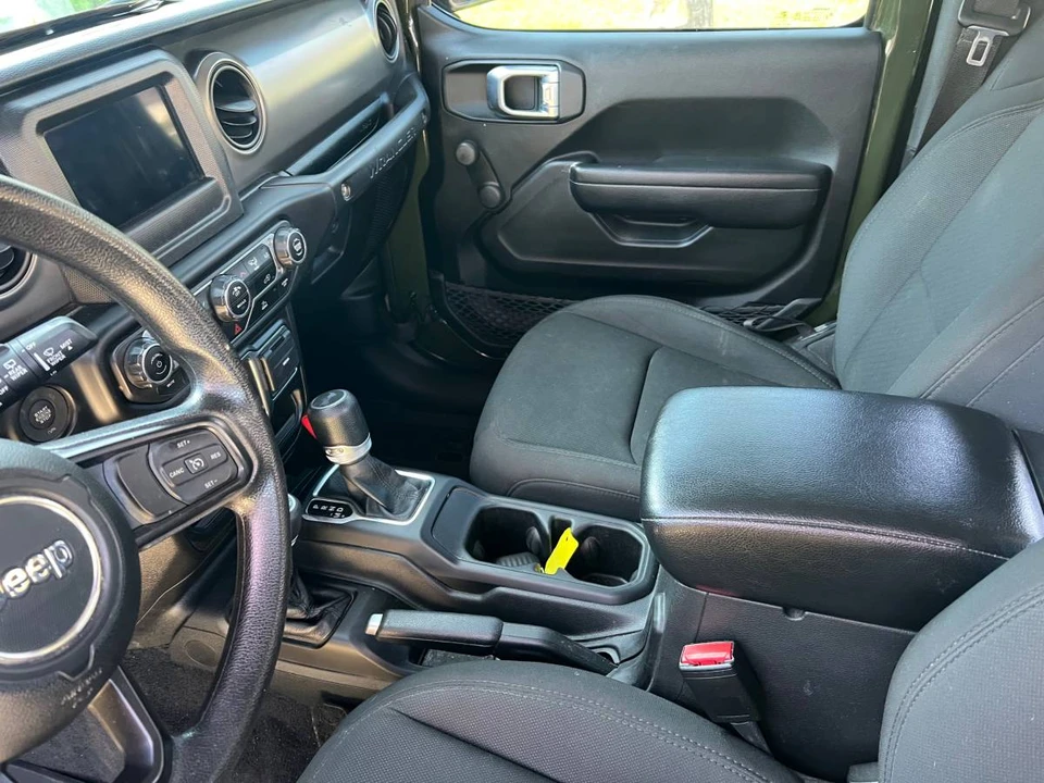 2022 Jeep JL Wrangler - Image 11 of 16