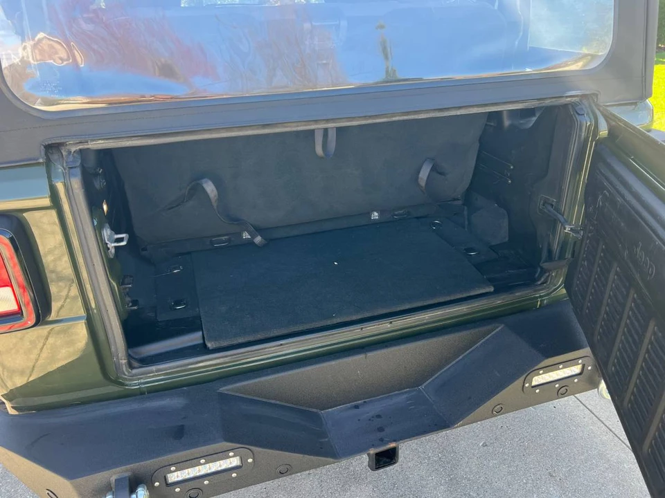 2022 Jeep JL Wrangler - Image 6 of 16