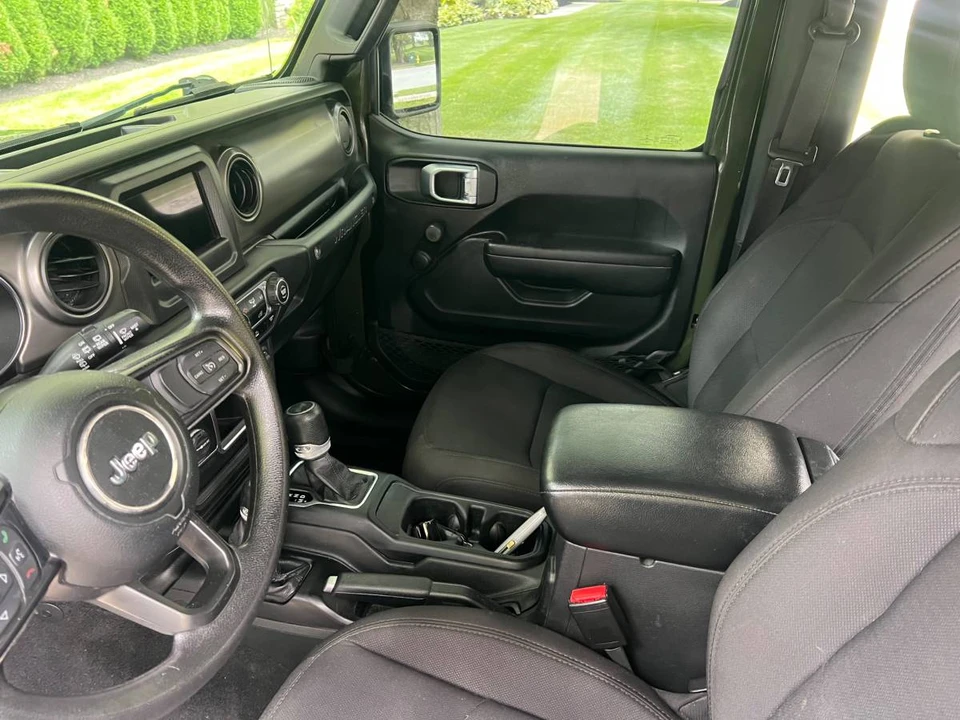 2022 Jeep JL Wrangler - Image 10 of 14