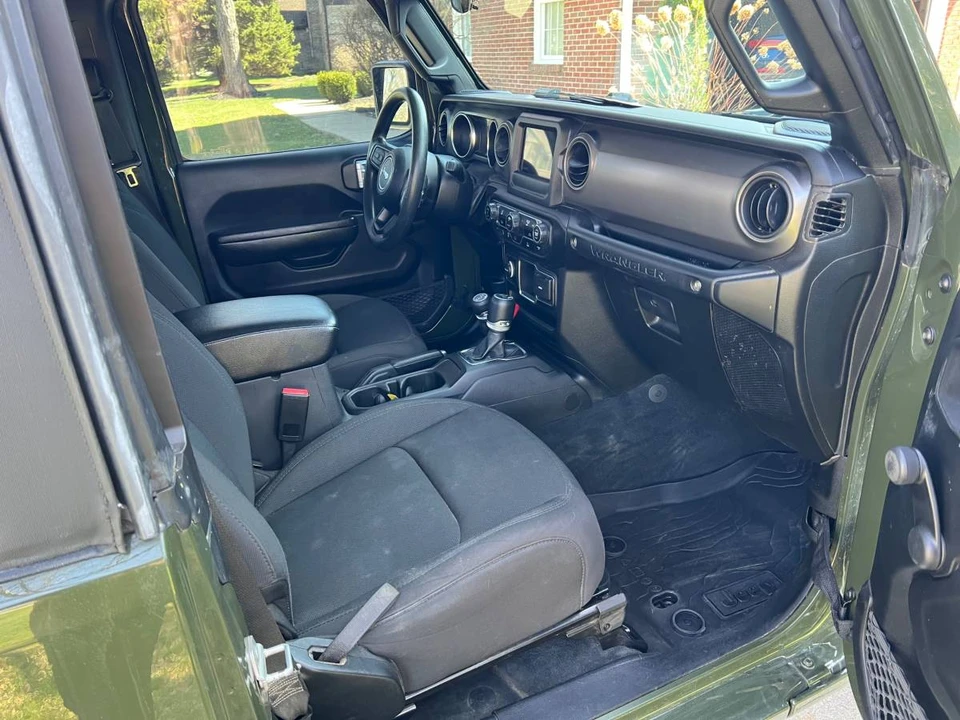 2022 Jeep JL Wrangler - Image 8 of 16