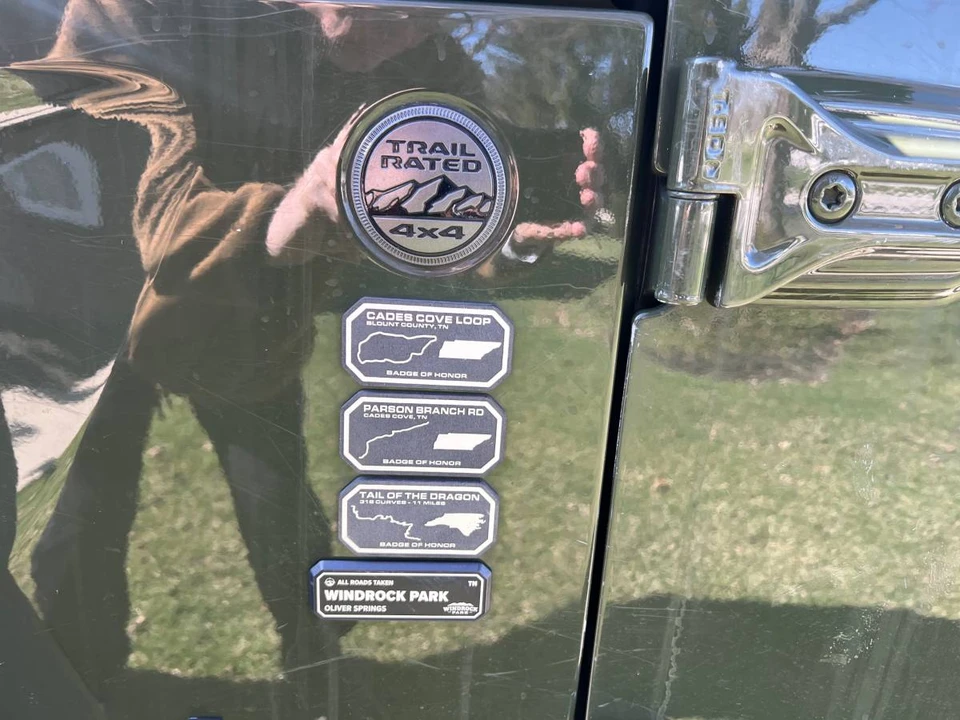 2022 Jeep JL Wrangler - Image 5 of 16