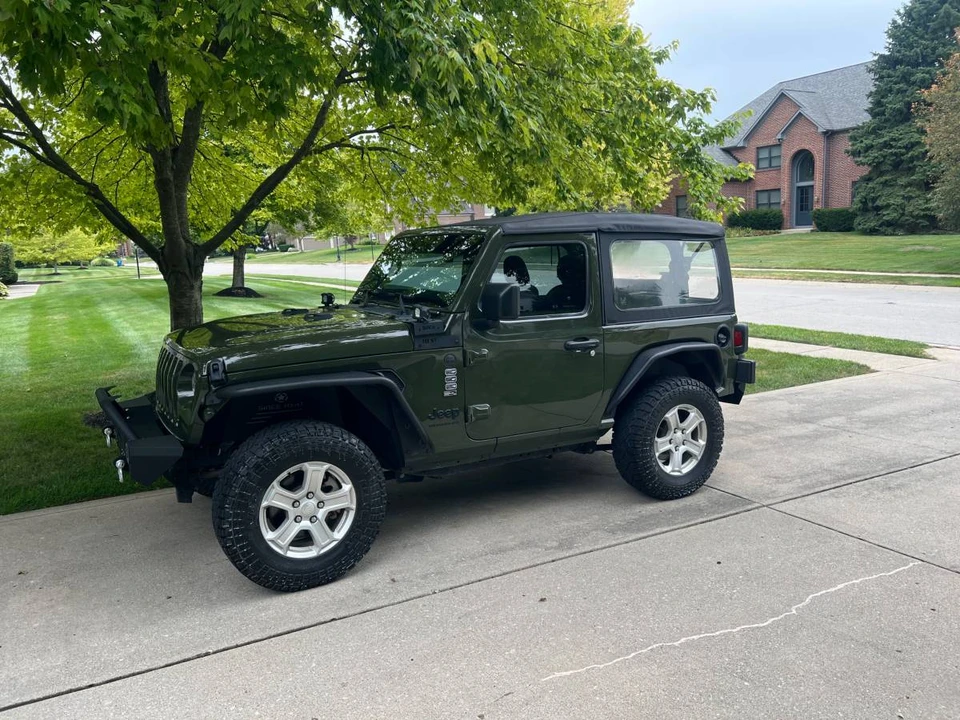 2022 Jeep JL Wrangler - Image 12 of 14