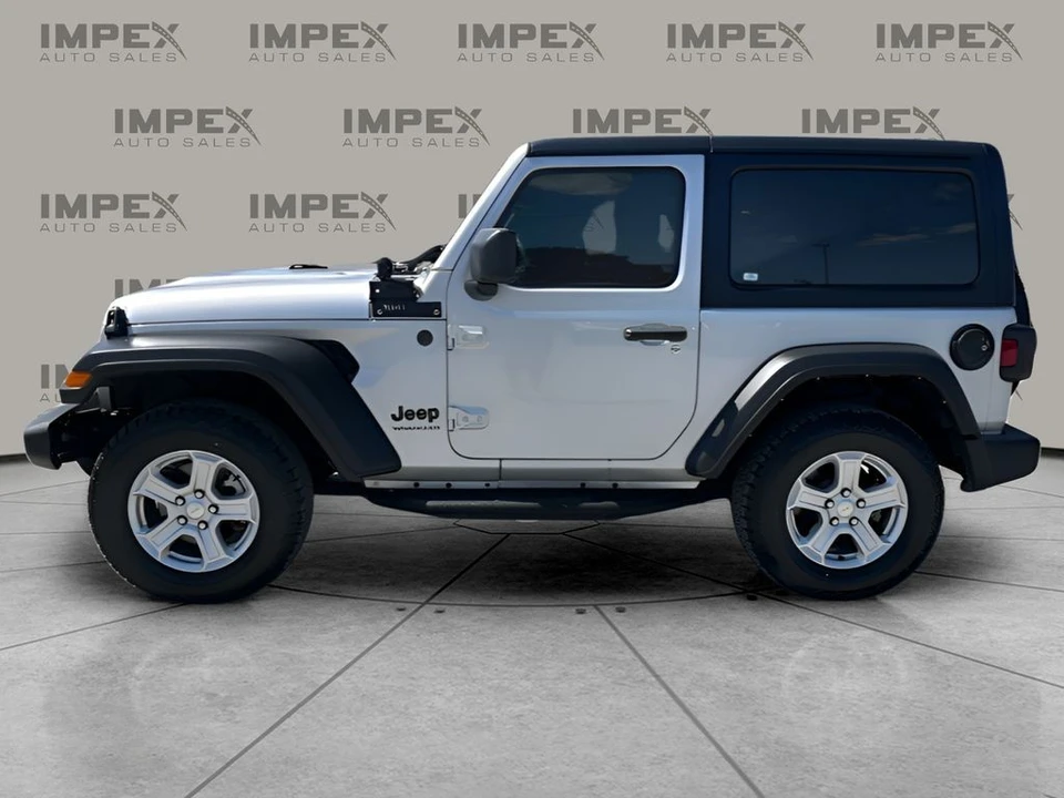 2022 Jeep JL Wrangler - Image 2 of 31