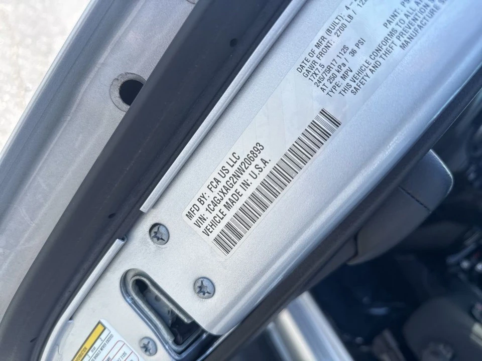 2022 Jeep JL Wrangler - Image 31 of 31