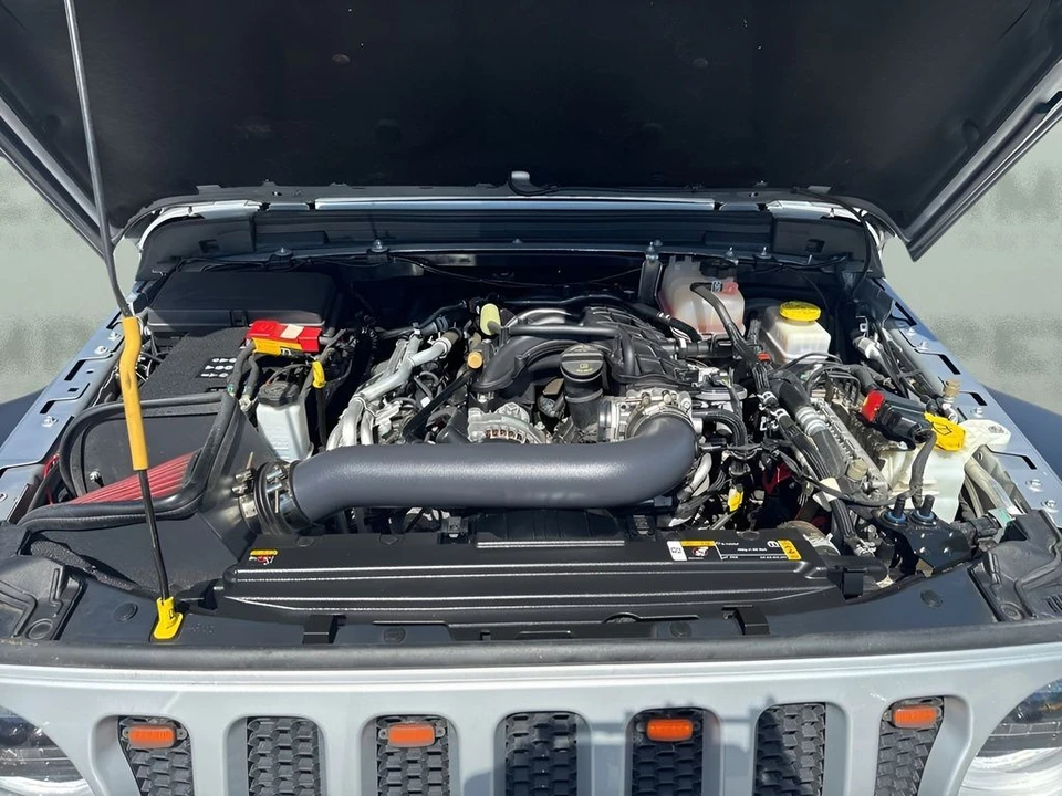 2022 Jeep JL Wrangler - Image 29 of 31