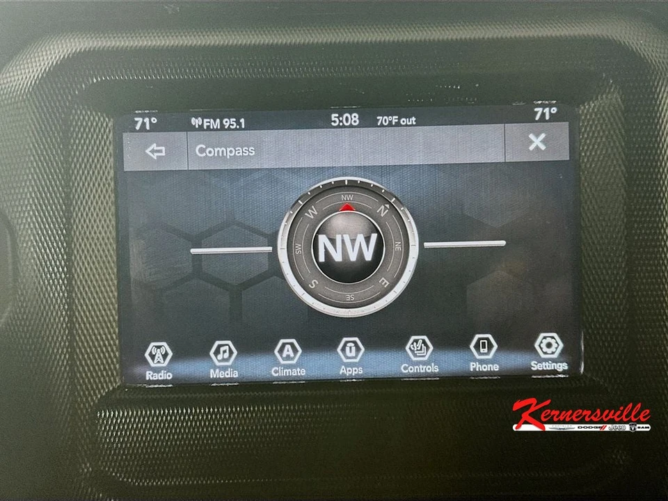 2022 Jeep JL Wrangler - Image 19 of 21