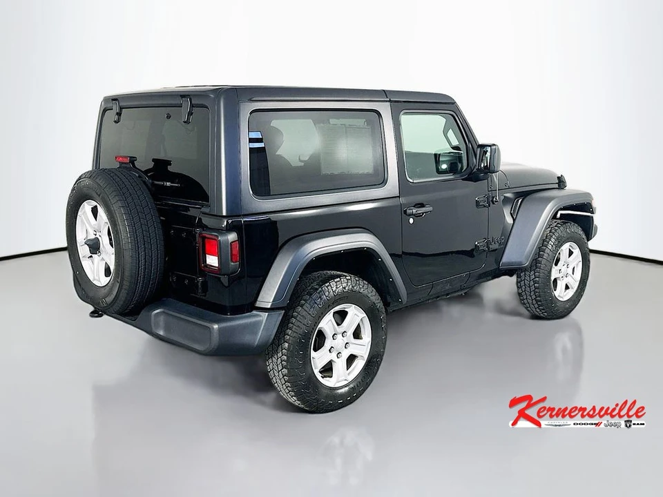 2022 Jeep JL Wrangler - Image 7 of 12