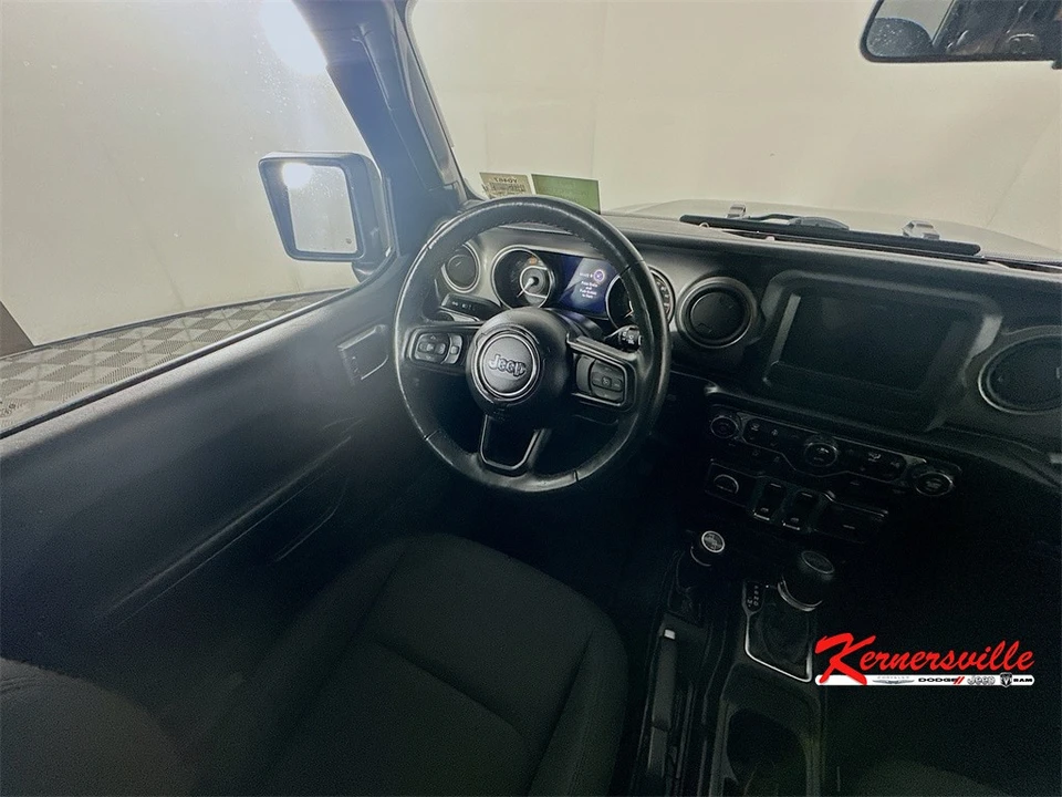 2022 Jeep JL Wrangler - Image 9 of 12