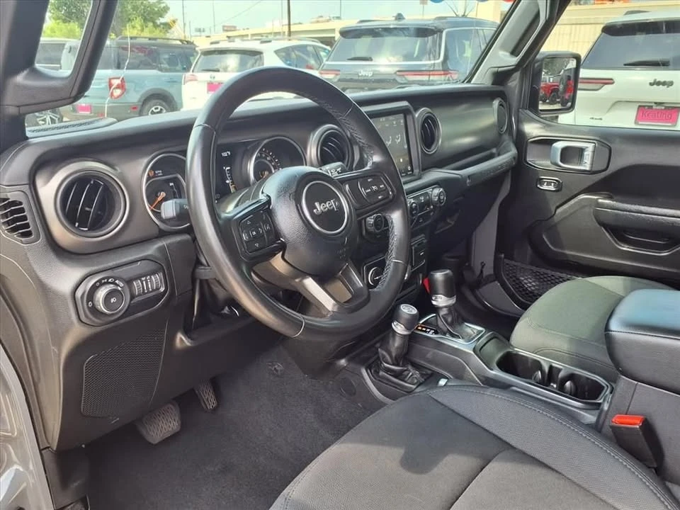 2022 Jeep JL Wrangler - Image 11 of 20