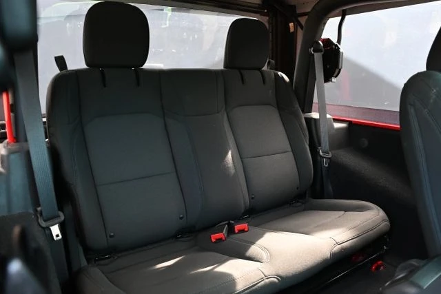 2022 Jeep JL Wrangler - Image 16 of 19