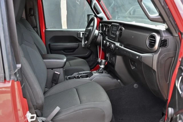2022 Jeep JL Wrangler - Image 15 of 19
