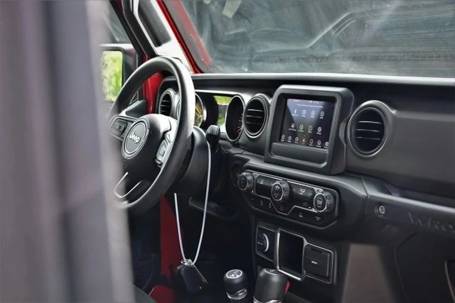 2022 Jeep JL Wrangler - Image 11 of 19