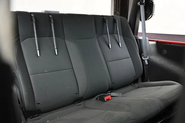 2022 Jeep JL Wrangler - Image 19 of 21