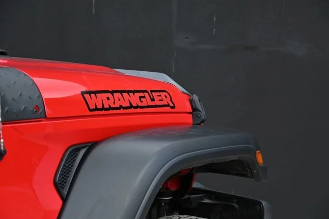 2022 Jeep JL Wrangler - Image 12 of 21