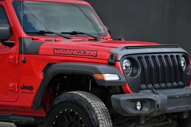 2022 Jeep JL Wrangler - Image 10 of 21