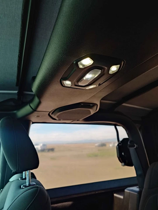 2022 Jeep JL Wrangler - Image 9 of 12