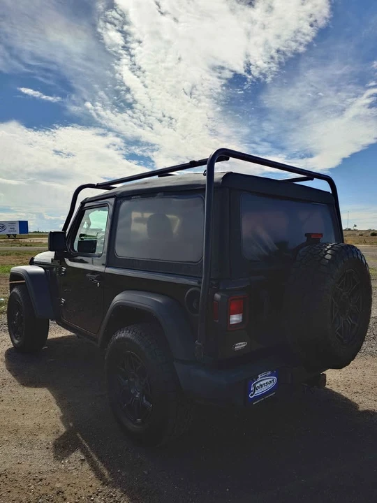 2022 Jeep JL Wrangler - Image 4 of 12