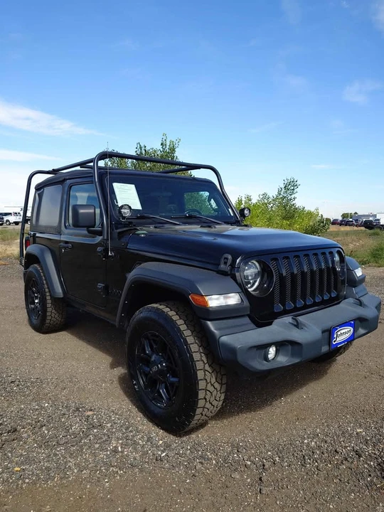 2022 Jeep JL Wrangler - Image 2 of 12