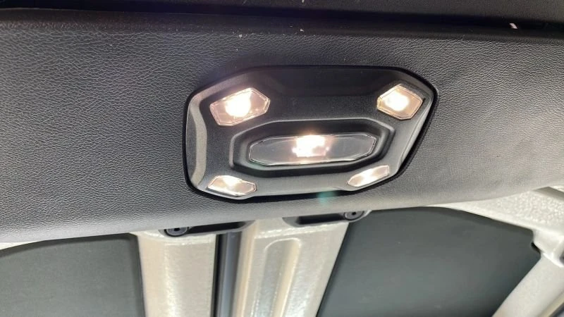 2022 Jeep JL Wrangler - Image 19 of 20