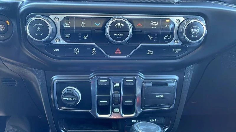 2022 Jeep JL Wrangler - Image 11 of 20
