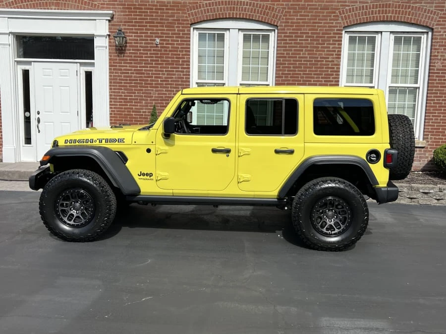 2022 Jeep JL Wrangler - Image 2 of 10