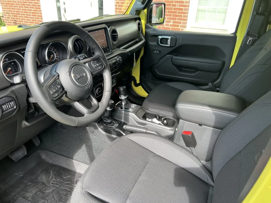 2022 Jeep JL Wrangler - Image 4 of 10