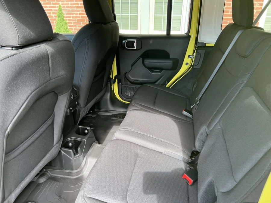 2022 Jeep JL Wrangler - Image 5 of 10