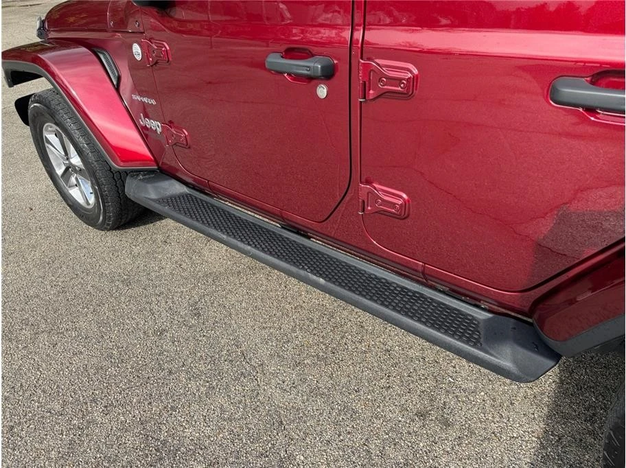 2022 Jeep JL Wrangler - Image 15 of 21