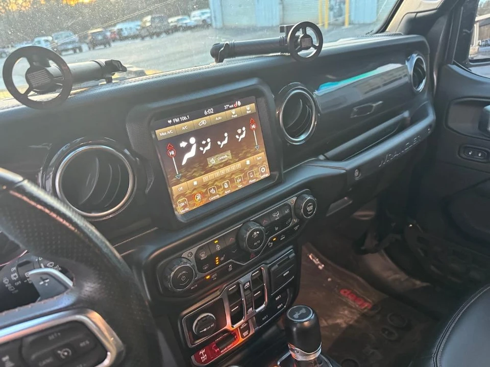 2022 Jeep JL Wrangler - Image 8 of 21