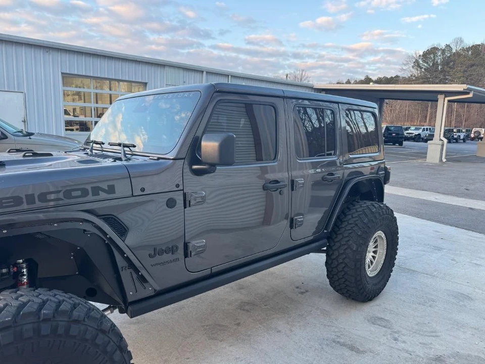 2022 Jeep JL Wrangler - Image 12 of 21