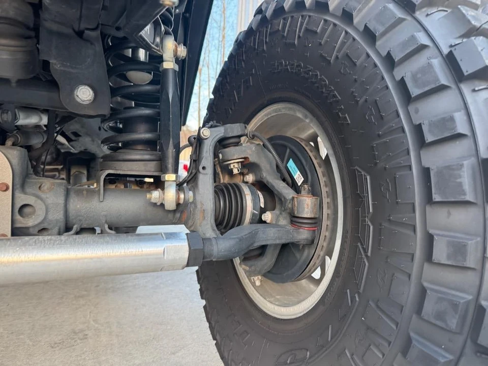 2022 Jeep JL Wrangler - Image 19 of 21
