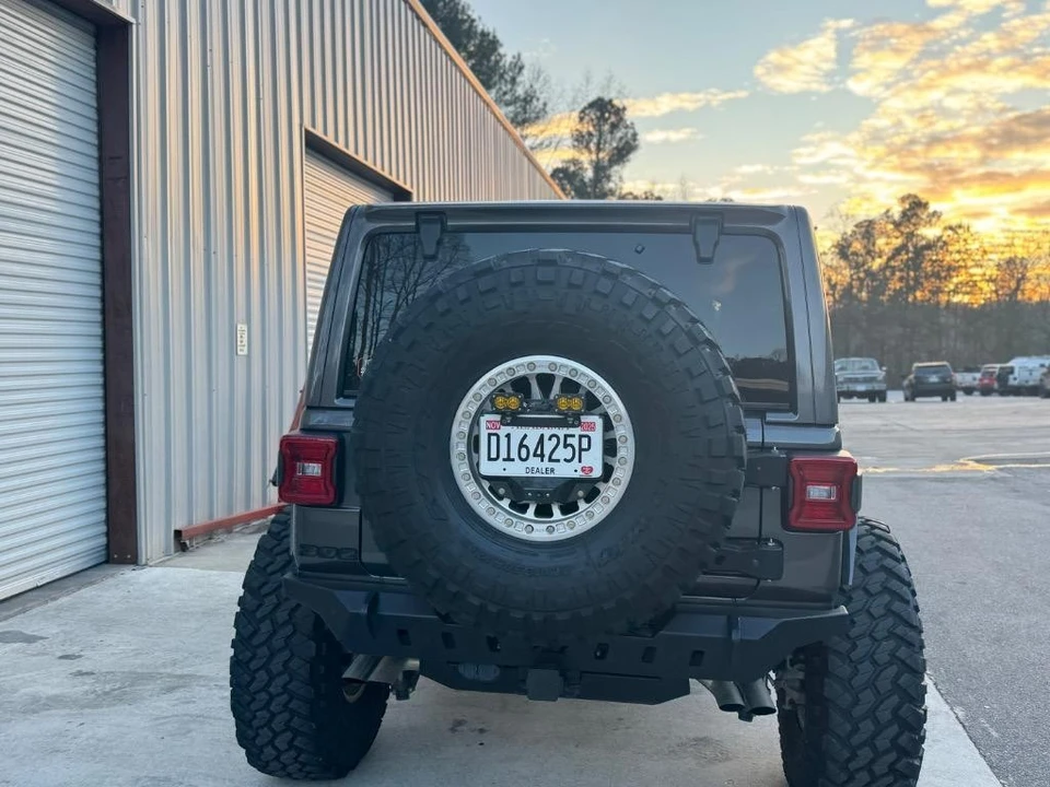 2022 Jeep JL Wrangler - Image 11 of 21