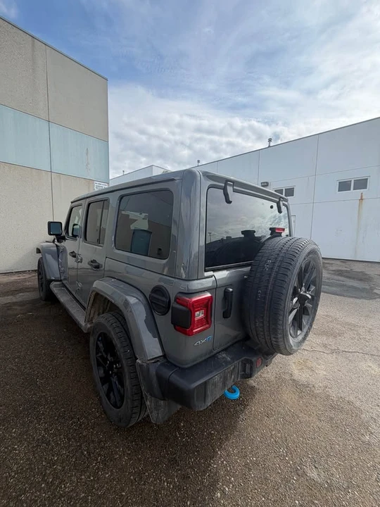 2022 Jeep JL Wrangler - Image 2 of 6