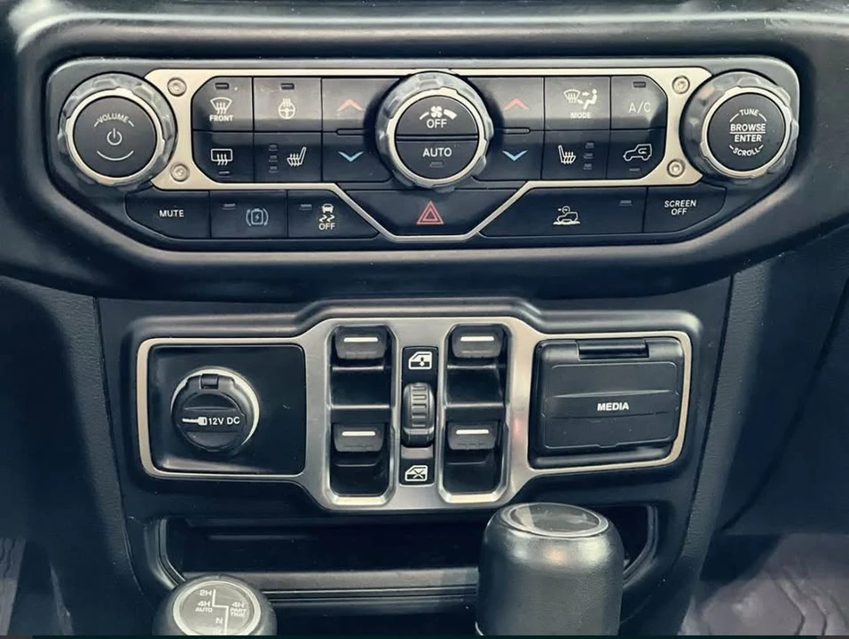 2022 Jeep JL Wrangler - Image 10 of 15