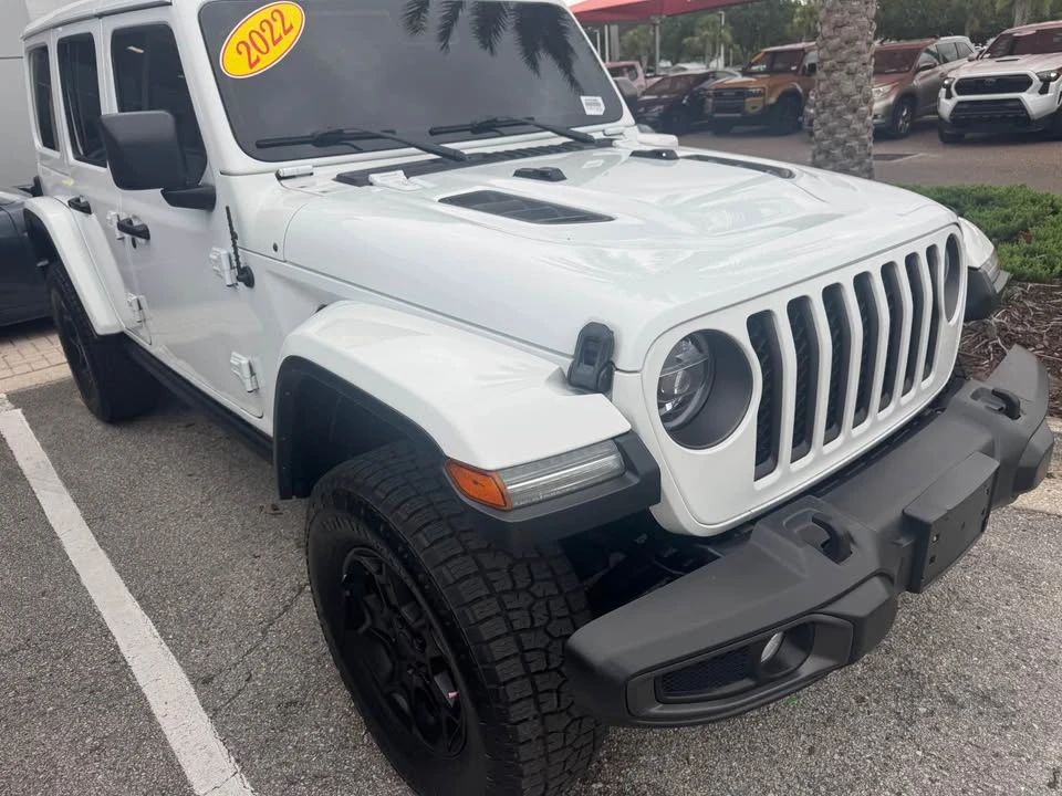 2022 Jeep JL Wrangler - Image 3 of 6