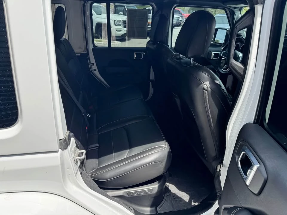 2022 Jeep JL Wrangler - Image 9 of 16