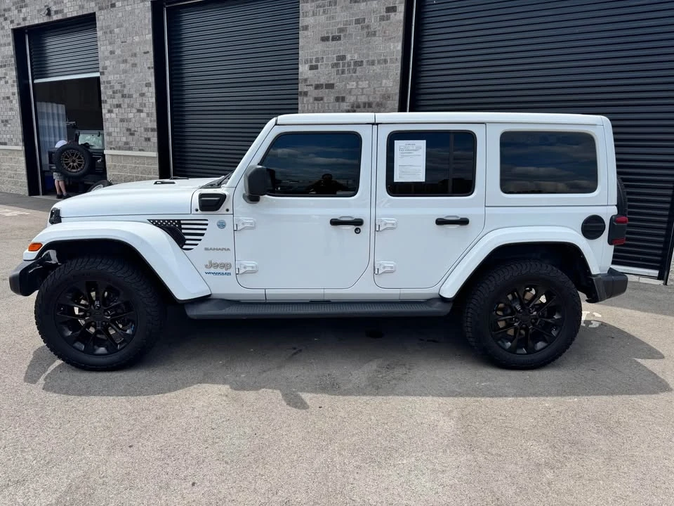 2022 Jeep JL Wrangler - Image 3 of 16