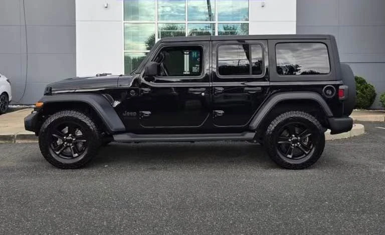 2022 Jeep JL Wrangler - Image 3 of 9