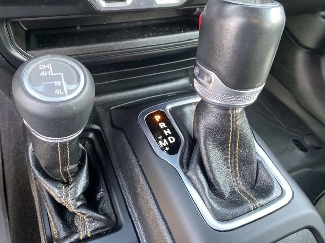 2022 Jeep JL Wrangler - Image 15 of 20