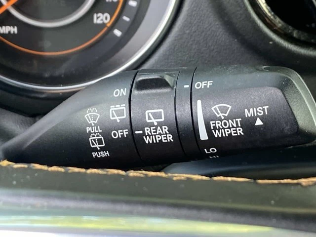 2022 Jeep JL Wrangler - Image 19 of 20