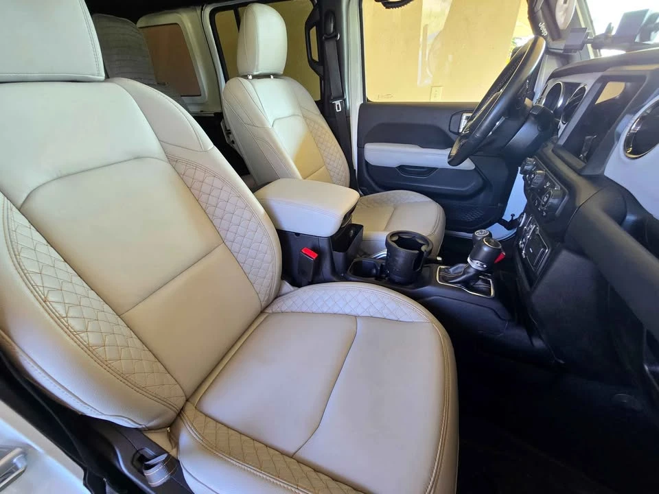 2022 Jeep JL Wrangler - Image 6 of 8