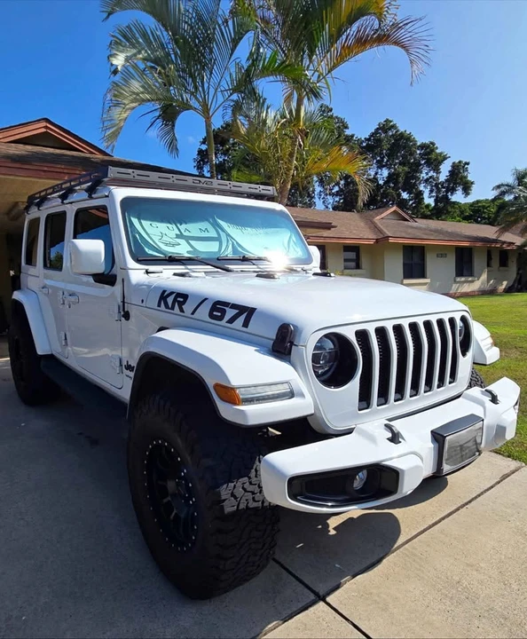 2022 Jeep JL Wrangler - Image 2 of 8
