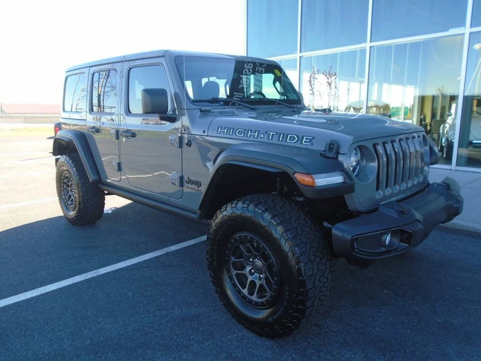 2022 Jeep JL Wrangler - Image 2 of 12