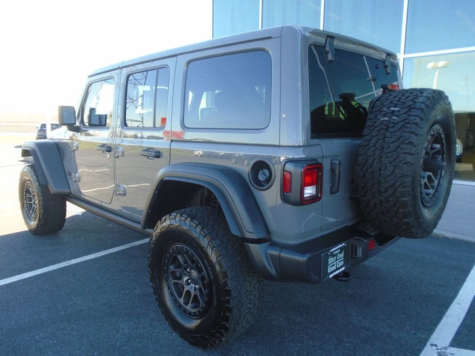 2022 Jeep JL Wrangler - Image 6 of 12