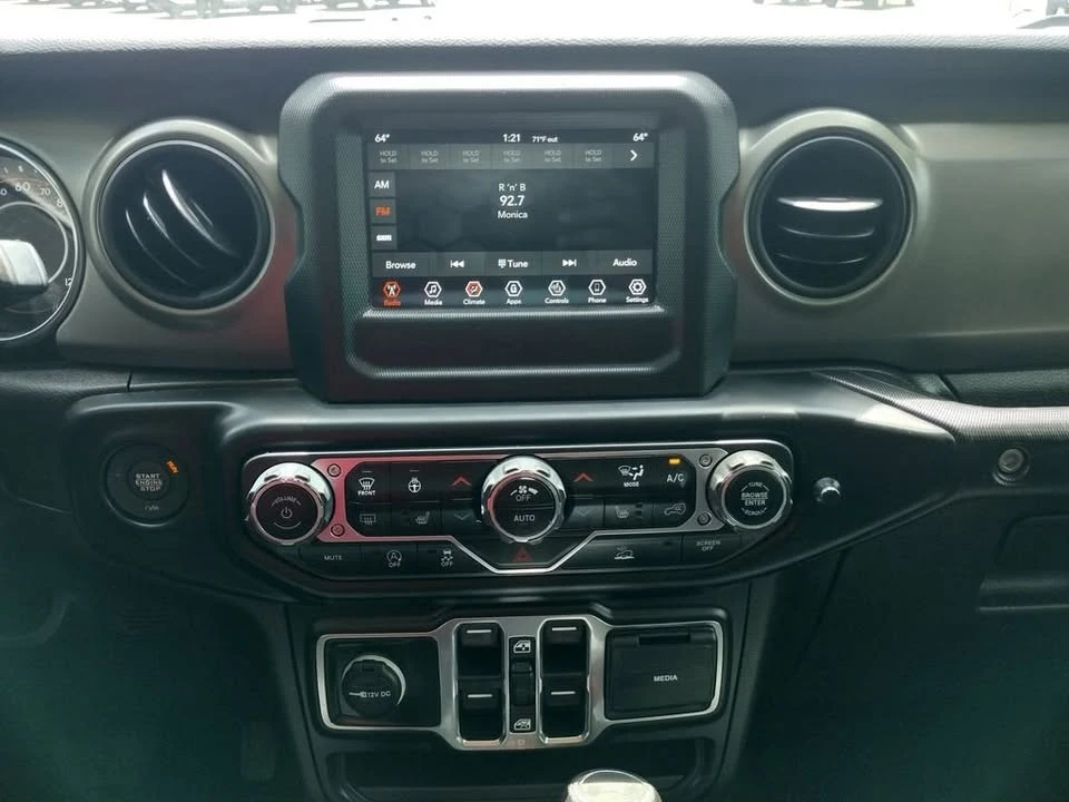 2022 Jeep JL Wrangler - Image 3 of 20