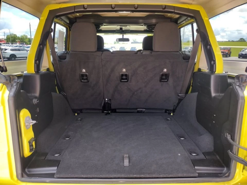 2022 Jeep JL Wrangler - Image 12 of 20